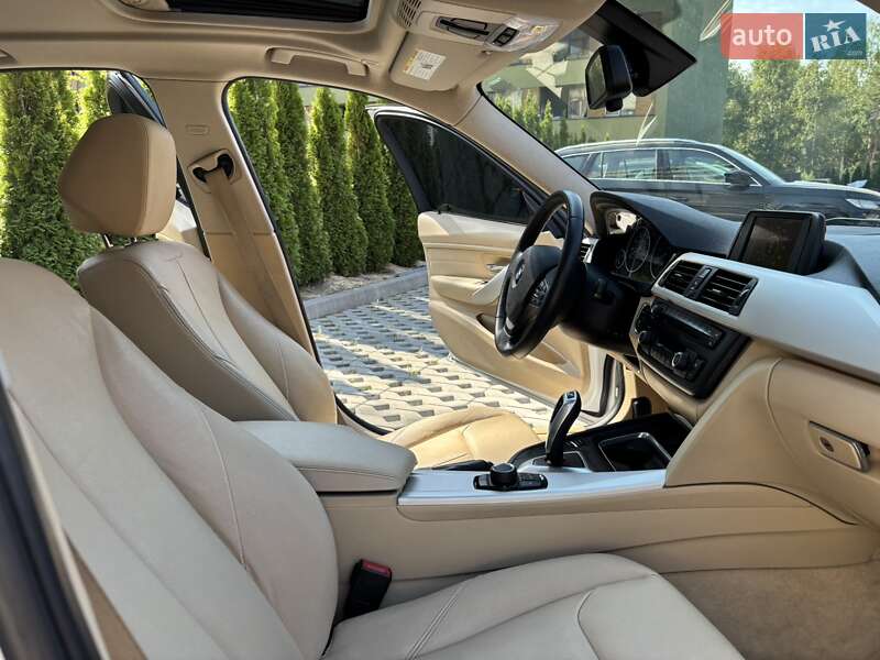 Седан BMW 3 Series 2014 в Киеве