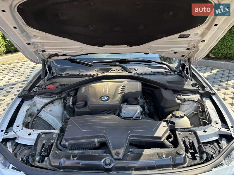 Седан BMW 3 Series 2014 в Киеве