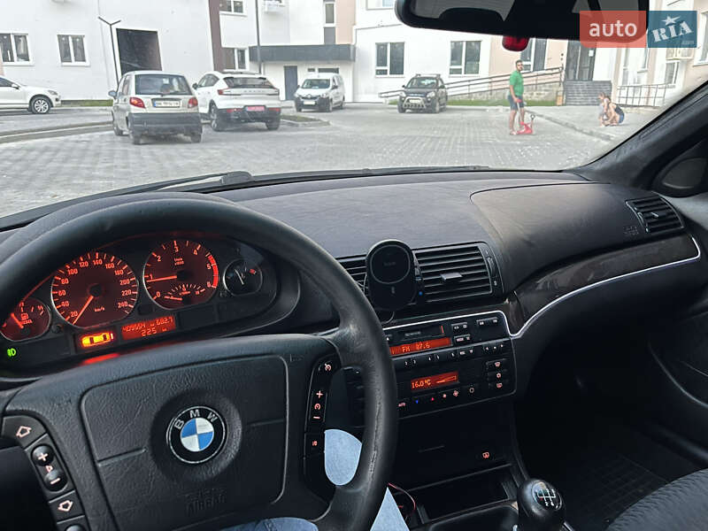 Седан BMW 3 Series 1999 в Ровно