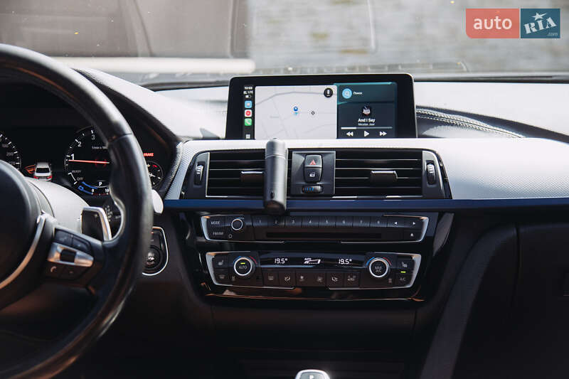 Седан BMW 3 Series 2017 в Виннице