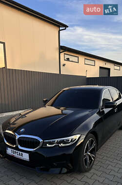 Седан BMW 3 Series 2019 в Хмельницькому