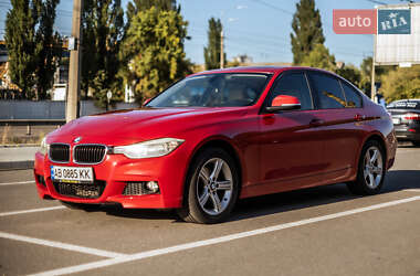 Седан BMW 3 Series 2015 в Києві