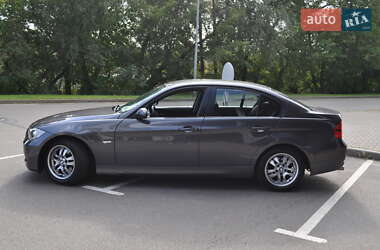 Седан BMW 3 Series 2005 в 