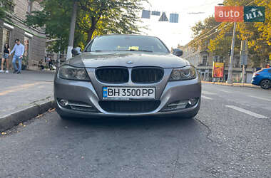Седан BMW 3 Series 2011 в Одессе
