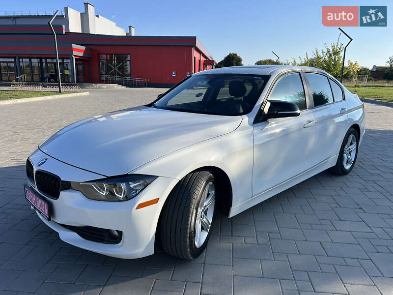 Седан BMW 3 Series 2014 в Ровно
