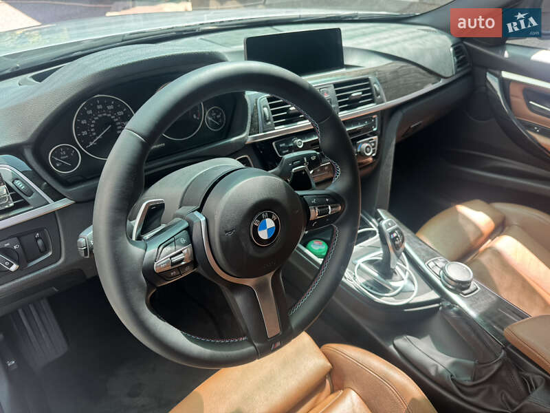 Седан BMW 3 Series 2015 в Одесі