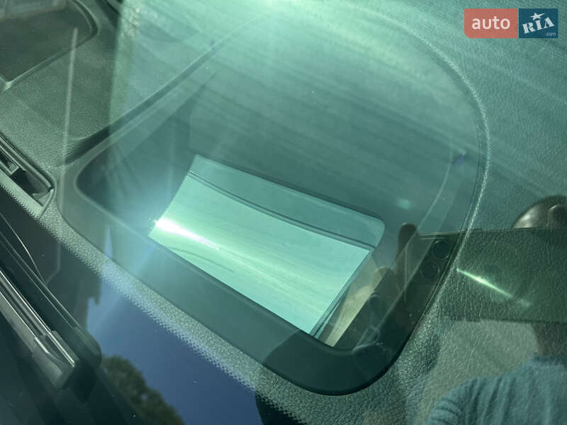 Седан BMW 3 Series 2015 в Одесі