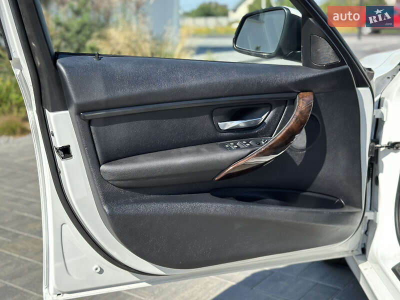 Седан BMW 3 Series 2016 в Луцьку фото 9 Седан BMW 3 Series 2016 в Луцьку