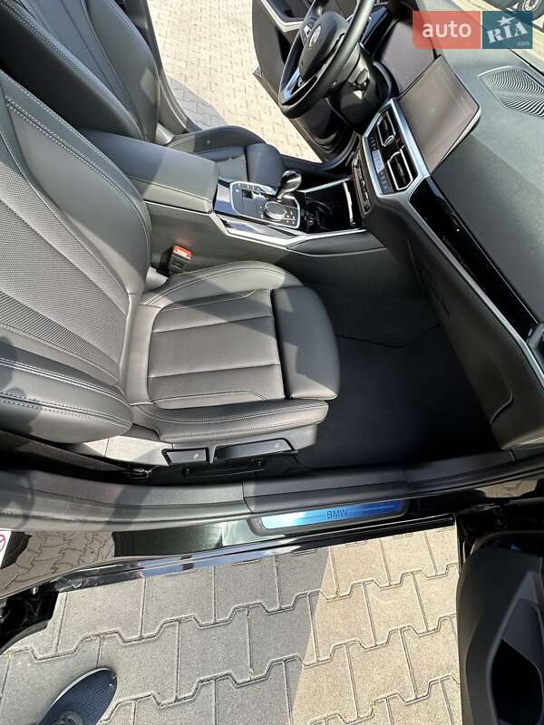 Седан BMW 3 Series 2022 в Києві