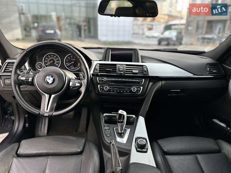 Седан BMW 3 Series 2015 в Киеве