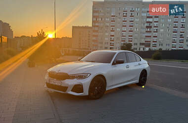 Седан BMW 3 Series 2019 в Хмельницком
