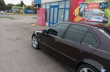 Седан BMW 3 Series 1997 в Сумах