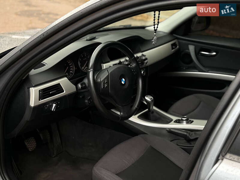 Универсал BMW 3 Series 2011 в Бердичеве фото 27 Универсал BMW 3 Series 2011 в Бердичеве
