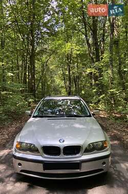 Универсал BMW 3 Series 2002 в Гнивани