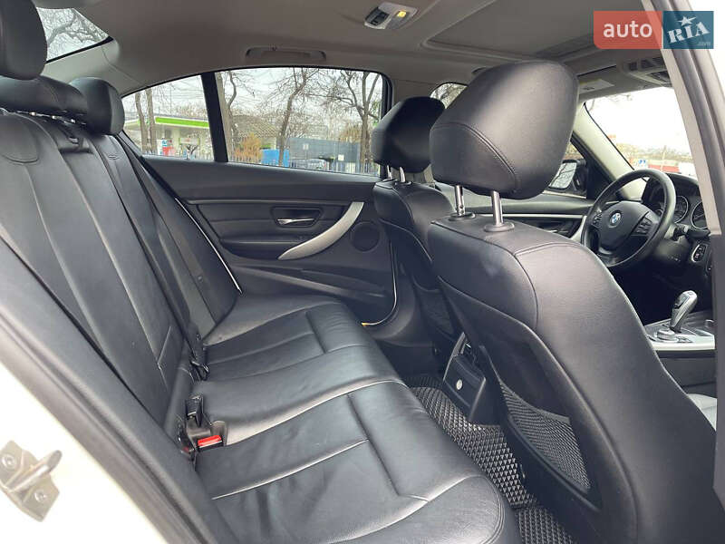 Седан BMW 3 Series 2012 в Одессе