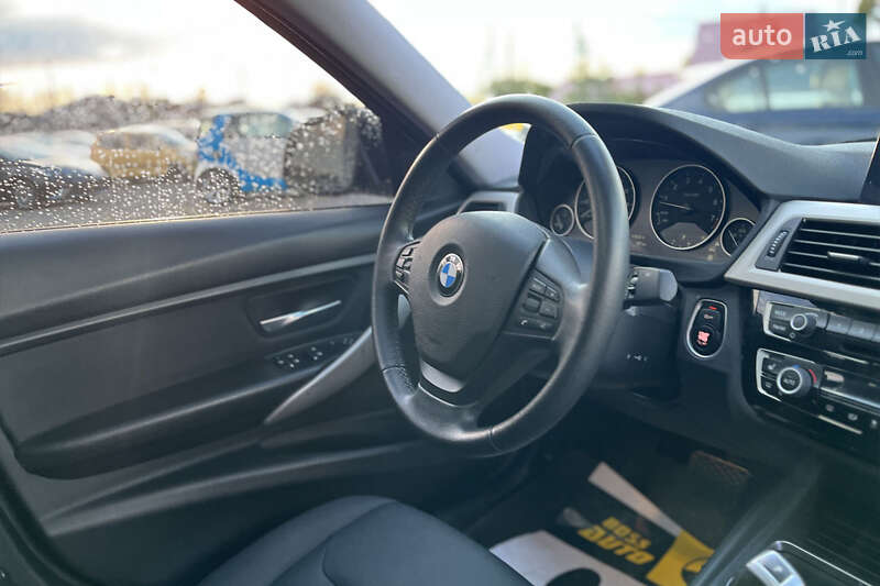 Седан BMW 3 Series 2017 в Коломые фото 27 Седан BMW 3 Series 2017 в Коломые