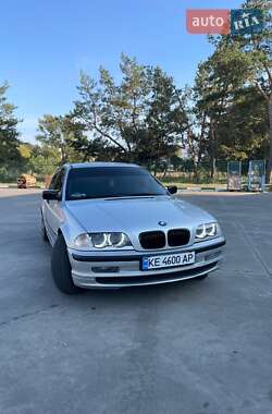 Седан BMW 3 Series 2000 в Павлограде