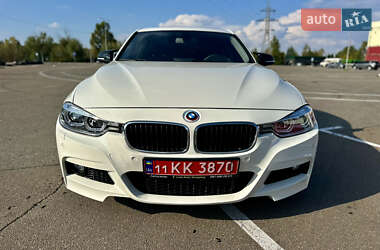Седан BMW 3 Series 2015 в Киеве