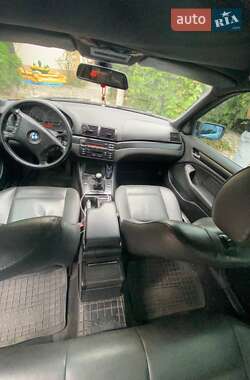 Седан BMW 3 Series 2004 в  фото 17 Седан BMW 3 Series 2004 в