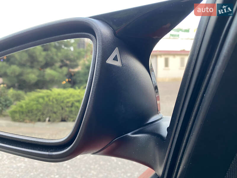 Седан BMW 3 Series 2013 в Одесі