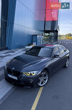 Седан BMW 3 Series 2016 в Киеве