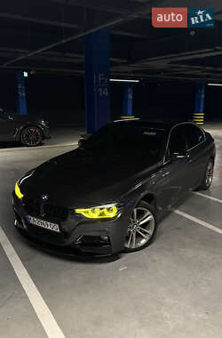 Седан BMW 3 Series 2016 в Киеве
