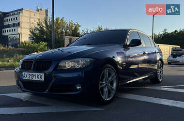 Седан BMW 3 Series 2011 в Харькове