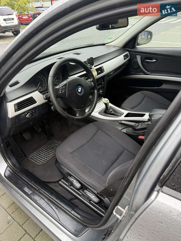 Универсал BMW 3 Series 2010 в Хмельницком