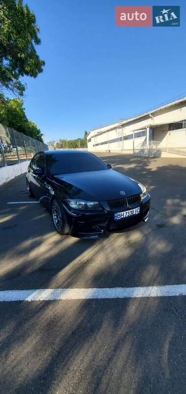 Седан BMW 3 Series 2005 в Белгороде-Днестровском фото 10 Седан BMW 3 Series 2005 в Белгороде-Днестровском