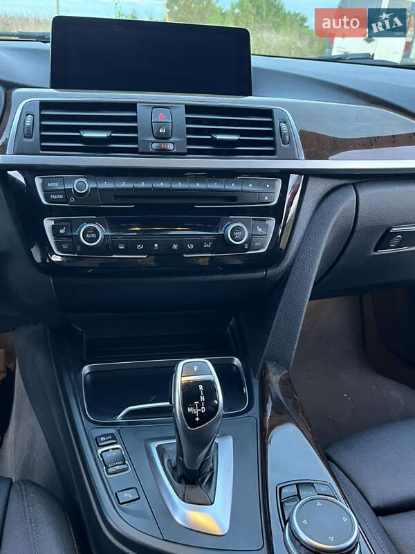 Седан BMW 3 Series 2016 в Золочеве фото 8 Седан BMW 3 Series 2016 в Золочеве