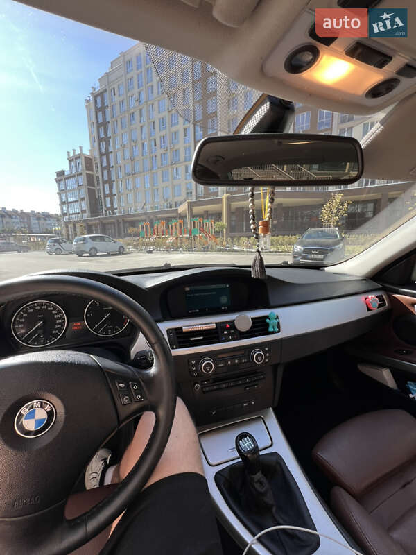 Седан BMW 3 Series 2008 в Киеве
