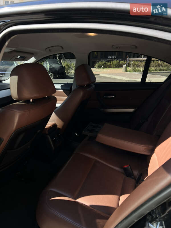 Седан BMW 3 Series 2008 в Киеве