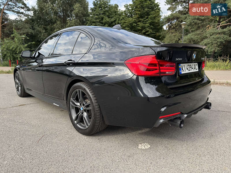 Седан BMW 3 Series 2018 в Киеве