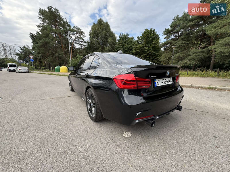 Седан BMW 3 Series 2018 в Киеве
