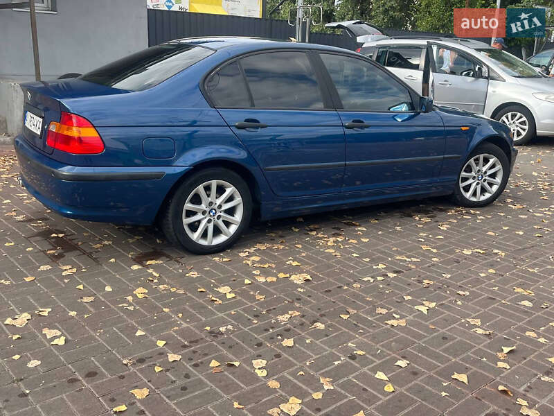 Седан BMW 3 Series 2002 в Києві