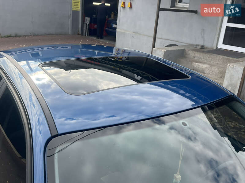 Седан BMW 3 Series 2002 в Києві