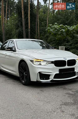 Седан BMW 3 Series 2015 в Киеве