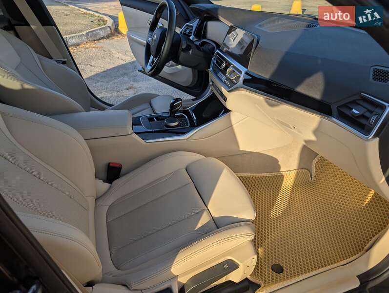 Седан BMW 3 Series 2022 в Кропивницком фото 14 Седан BMW 3 Series 2022 в Кропивницком