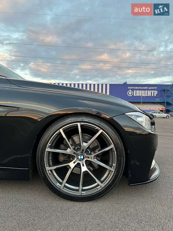 Седан BMW 3 Series 2014 в Ровно