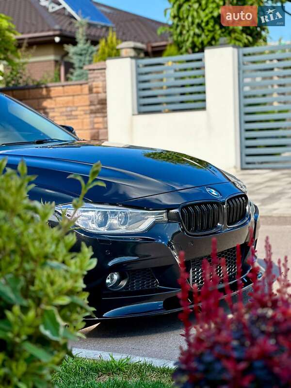 Седан BMW 3 Series 2014 в Ровно