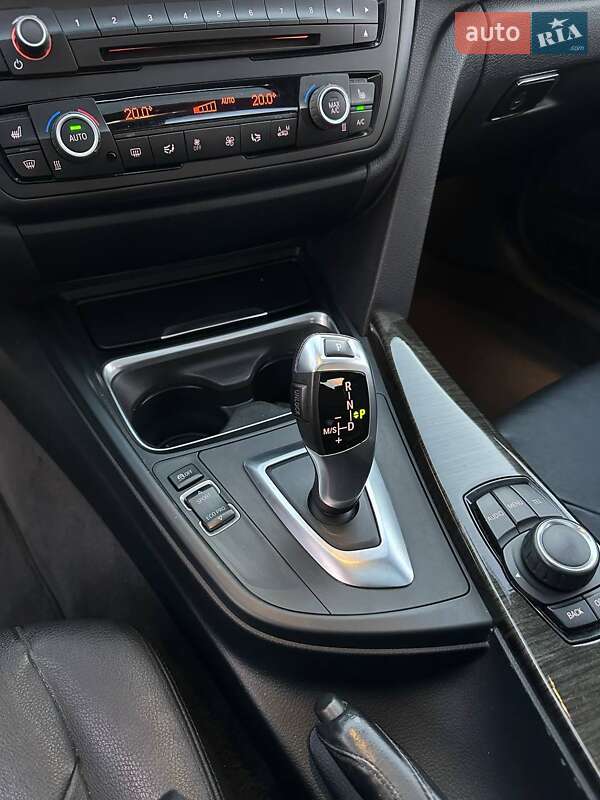Седан BMW 3 Series 2014 в Ровно
