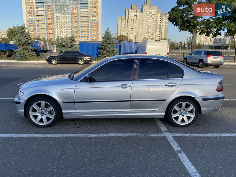 Седан BMW 3 Series 2002 в Киеве