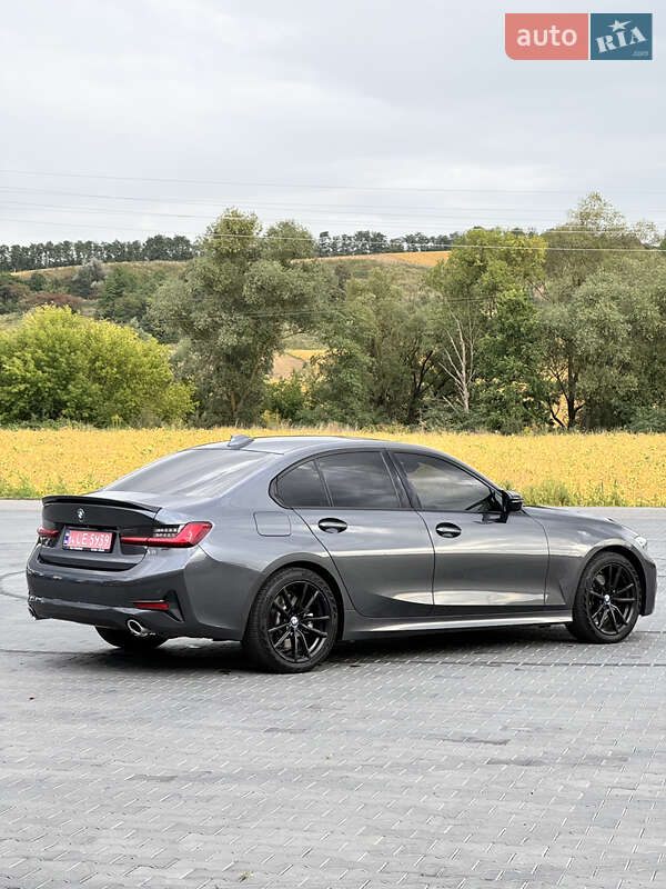Седан BMW 3 Series 2019 в Черновцах