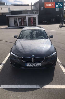 Седан BMW 3 Series 2014 в Киеве