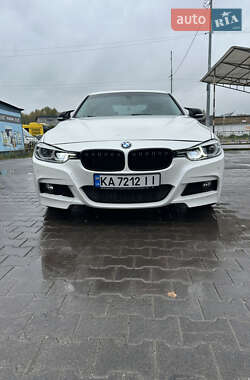 Седан BMW 3 Series 2015 в Киеве