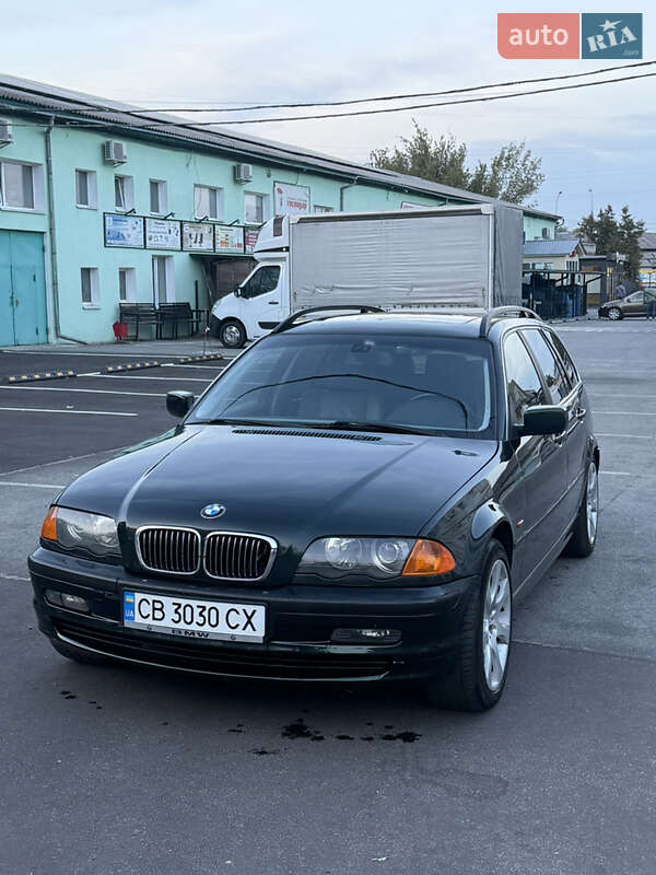 Универсал BMW 3 Series 2001 в Чернигове