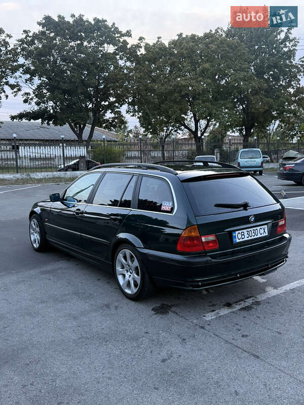 Универсал BMW 3 Series 2001 в Чернигове
