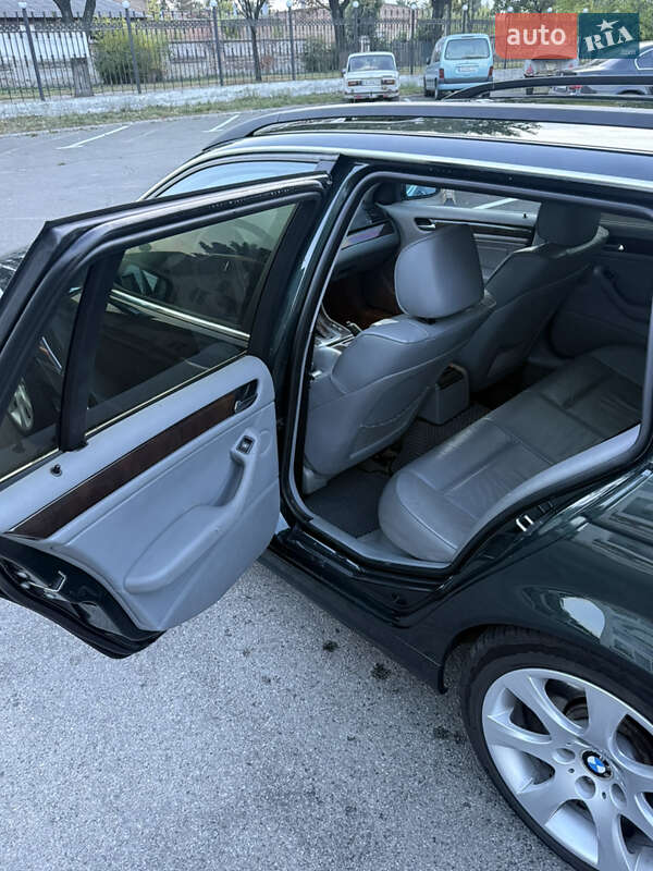 Универсал BMW 3 Series 2001 в Чернигове