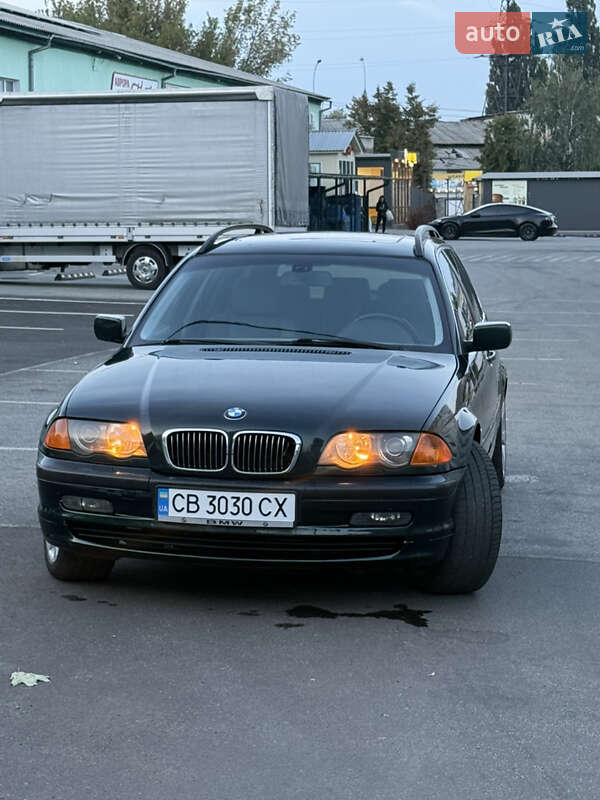 Универсал BMW 3 Series 2001 в Чернигове