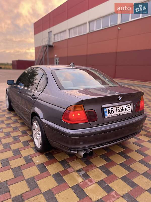 Седан BMW 3 Series 1999 в Гайсине